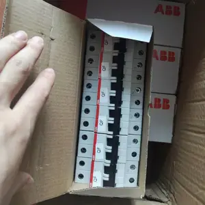 ABBС�Ͷ�·��S204-C63 ΢�Ϳ������� C�ͷֶ�����6kA ��������