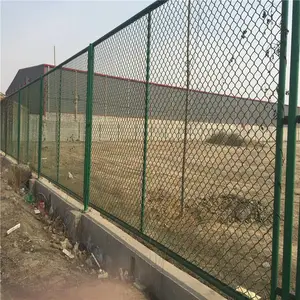 农业场地防护网 养殖场铁丝网 楼顶防攀爬隔离栏