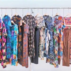 媛橱女装夏季仿真丝连衣裙专柜品牌女装折扣服装货源