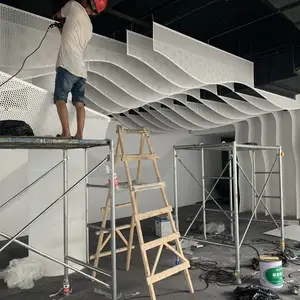 波浪冲孔板白色异形吊顶铝天花【现场反馈】工地效果
