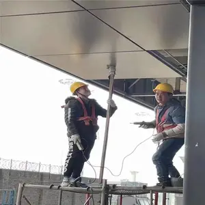 ��ͷ���������� ����ǽ�������� ���������Ͻ�Ļǽװ�β���