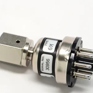 CO2�߾���Ũ�ȼ�ͬλ�ط����� ��⾫��613C����0.2%CO2