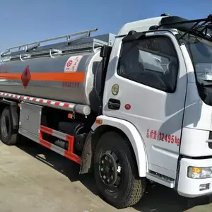 东风多利卡8吨油罐车******