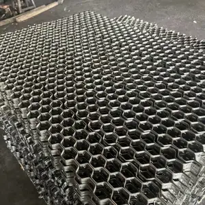 实体工厂炉窑管道耐高温六角网 水泥炉窑六角网 龟甲网耐磨弯头
