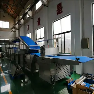 400-600型多功能酥性韧性饼干生产线 小产量电脑控制饼干机