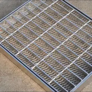 排水铁格栅镀锌格栅板齿形防滑格栅盖板规格尺寸