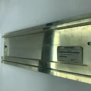 用于安装小型物6ES7 590 1AE80-0AA0 异型导轨 482.6 mm（大约 19 英寸）