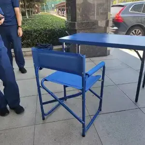 山东巧兵火焰蓝色消防折叠作业桌户外便携折叠执勤桌