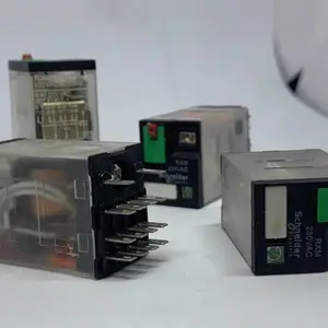 ʩ�͵��м�̵���RXM4LB2F7 С��14�� AC110V 3A ���2��2�� 230V