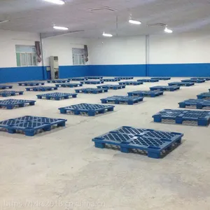 拉瑞斯厂家直销塑料托盘 四面进叉塑胶托盘 防潮垫 仓储物流用