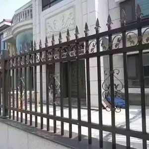 锌钢喷塑护栏 铁艺栏杆工厂 方管护栏 锌钢围墙护栏