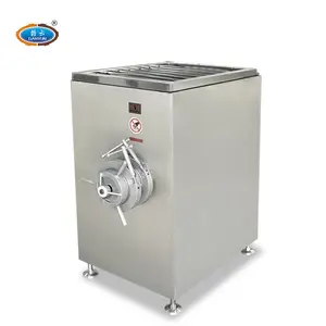 适合中大型肉类作坊及工厂使用的120型冻肉绞肉机,大入料口设计产量高,绞肉速度快,力度大