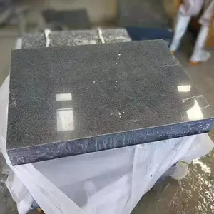 路边路沿外墙干挂铺路墙面荔枝面火烧面鲁灰石材