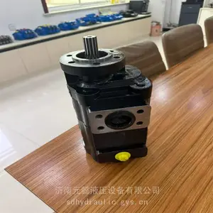 7049532013三联液压泵 派克7049532013齿轮泵