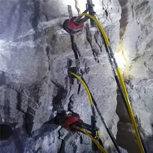 ǭ�����ѻ�����������ʯ��ɽ��Ŀ�����ʯ������