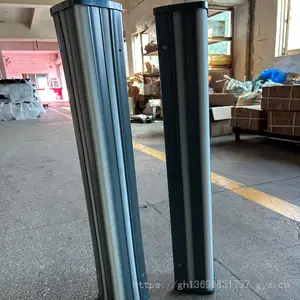 ������ֱ���� ���ڳ������ӷ�ײ��ǽ�� �ؿ��ײ������