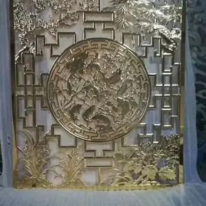南京酒店大厅铜雕刻屏风镂空设计