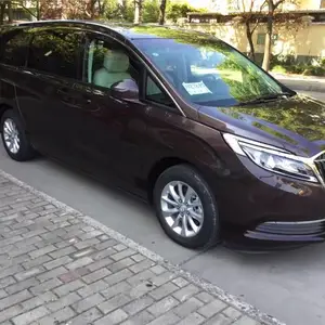 �Ϻ������⳵��˾ ���GL8�綯������ ������