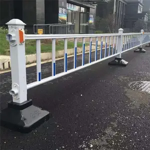 邦源 白色锌钢道路护栏 道路中间栏杆定制供应