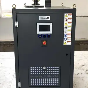 �����������ķ�����ƽ��ڿ����������һ������