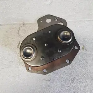 发动机 机油冷却器 001802665 汽车散热器Oilcooler 001802665