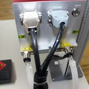 ���⼤����� ˮ���մɲ������̾�����еUV�����̴����