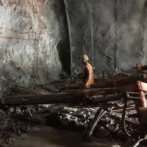 ��ͨ��������̨��DW3-180���׼���������Ŀ�е�ʹ��