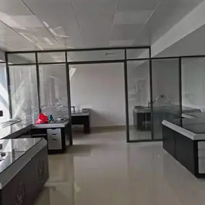 深圳福保街道办公室隐框百叶玻璃 2022新年美隔隔墙工厂优惠定制安装