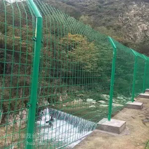 圈地护栏网 景区观光封闭护网 工厂室内隔离围栏防护网片