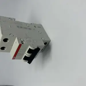 ABBС�Ͷ�·��S203-C63 ΢�Ϳ������� C�ͷֶ�����6kA ��������