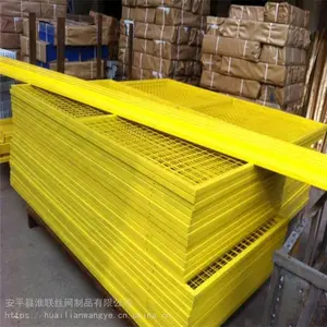 ��ɫ�������Χ�� ���������˿�� ��ɫ����Χ��