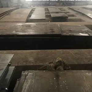 ����Q235B���иְ� ����2.4�׿��ְ� 30*2400*10000���߸ְ� 2��4�����к��