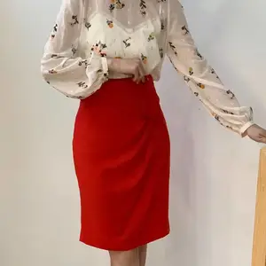 ���ش���Ʒ�Ƴ���Ůװһ�ֻ�Դ���� ֱ����ʵ���Ůװβ��