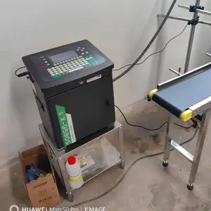 宝鸡激光打标机自动静态打码机台式机钛金属表面文字雕刻机光纤打标机领志激光打码