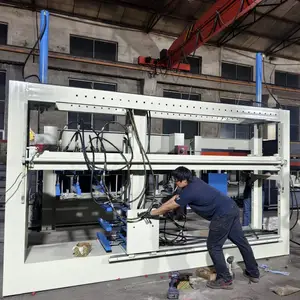 实木卯榫结构橱柜柜体组框机是家具柜子组合框体正型用的设备