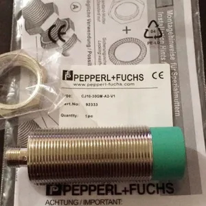 ���Ӹ��ӽ����� NJ4-12GM40-E2-V1 ���Ʋ��PNP���� ���ʽ������