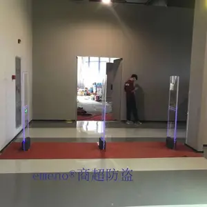 服装店的服装防盗标签被暴力拆卸,该怎么办?