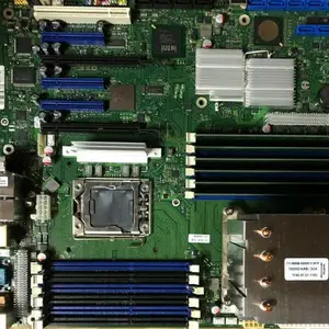 Primergy RX4770M2 4x18-Core E7-8880v3 256GB��ʿͨ������