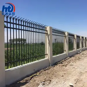 铁艺围栏厂家宏特 方管弯头绿色河道护栏 铁艺栏杆多少钱一米