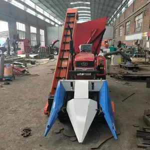 玉米收割机现场制作图片I厂家现场