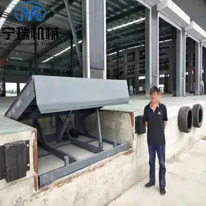 ����ִ��豸 Һѹ����ƽ̨ ��̨���ڰ�