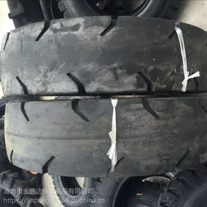 10.00-20铲车光面轮胎 1000-20光面压路机轮胎多少钱