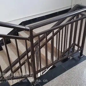 湖南锌钢护栏_锌钢护栏厂家_锌钢空调护栏供应_楼梯扶手