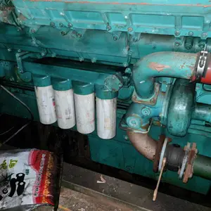 低价处理二手进口康明斯1915KW柴油发电机组