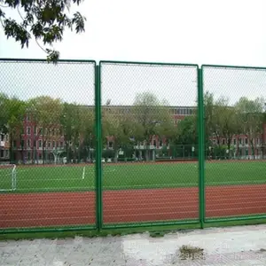 鸿宇筛网体育场围栏网 训练场编织围网 学校球场勾花网