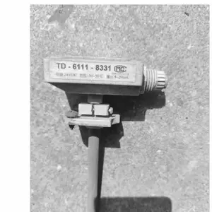 �¶ȴ����� �ͺ�:AK877-TD-6111-8331��ţ�M176298