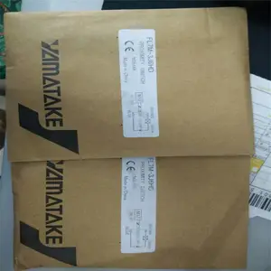 山武温控器NX-D15NT4C3D/NX-D15NT4C3Y多仓直发