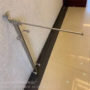 201����� ������Ż��� ����ջ�����˳��� ʵ������