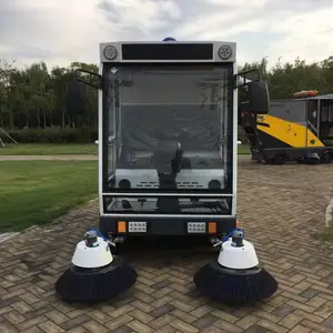 ���˻����ܵ�ʯ��ɨ�ػ� �������ּ�ʻʽɨ�س�JC2300XS