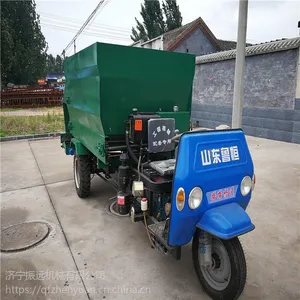 低投入大回报牛羊撒料车 精致款喂料车厂家